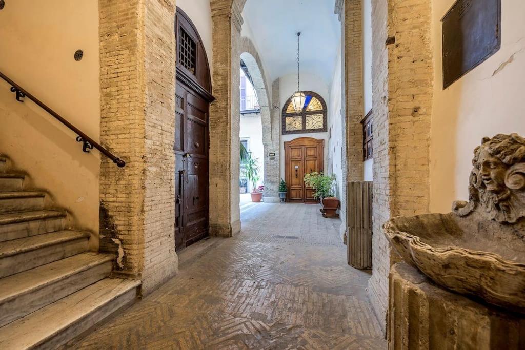 Piazza Navona Historical Palace Rom Exterior foto
